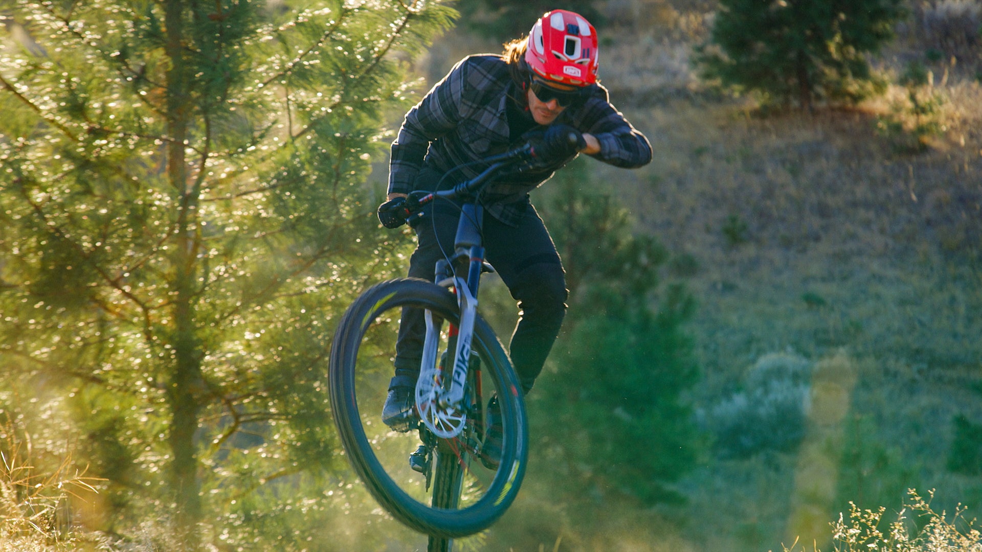 Yoann Barelli on GG's New Trail Pistol and Riding Fully Revved